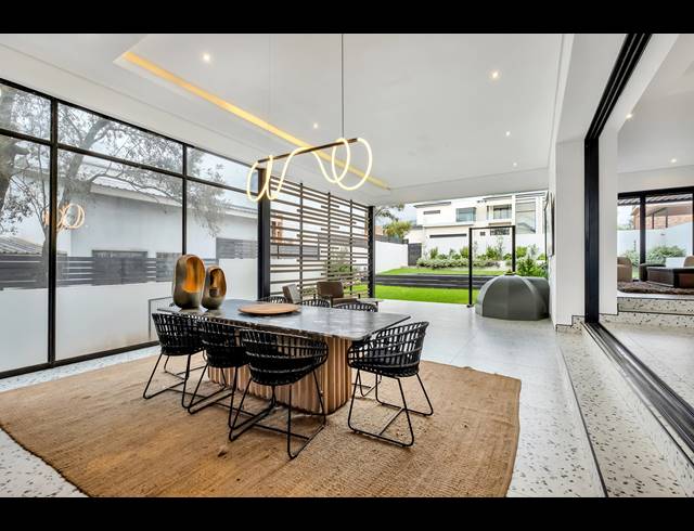 4 BEDROOM HOUSE FOR SALE IN HELDERFONTEIN ESTATE